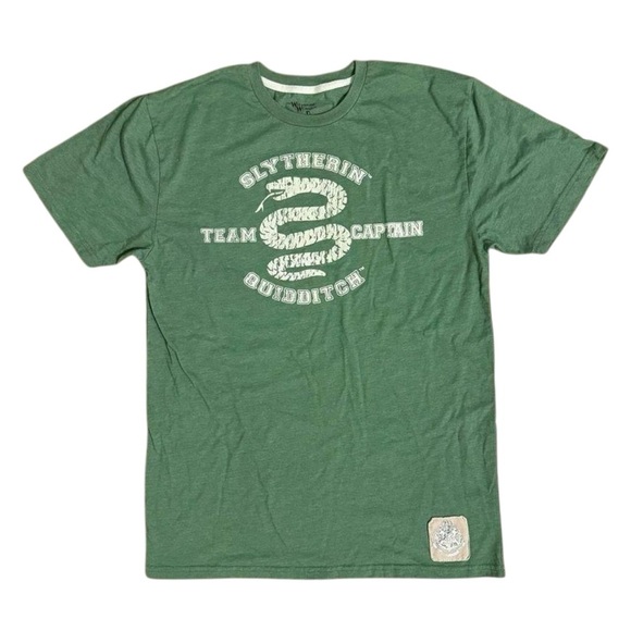 Universal Studios Wizarding World of Harry Potter Slytherin Quidditch T-Shirt M - Picture 1 of 8